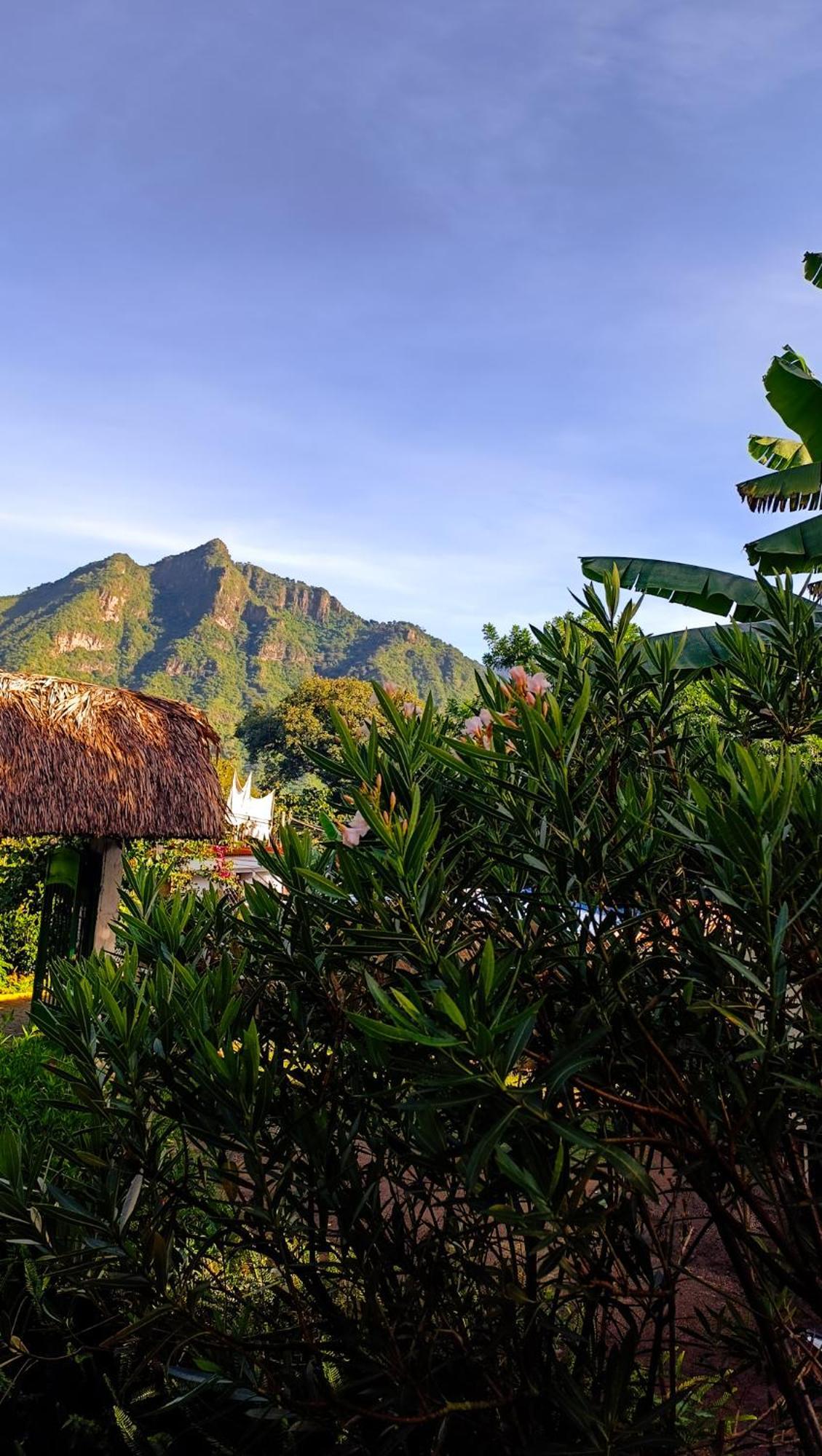 Hotel Eco-hotel Mayachik San Juan La Laguna